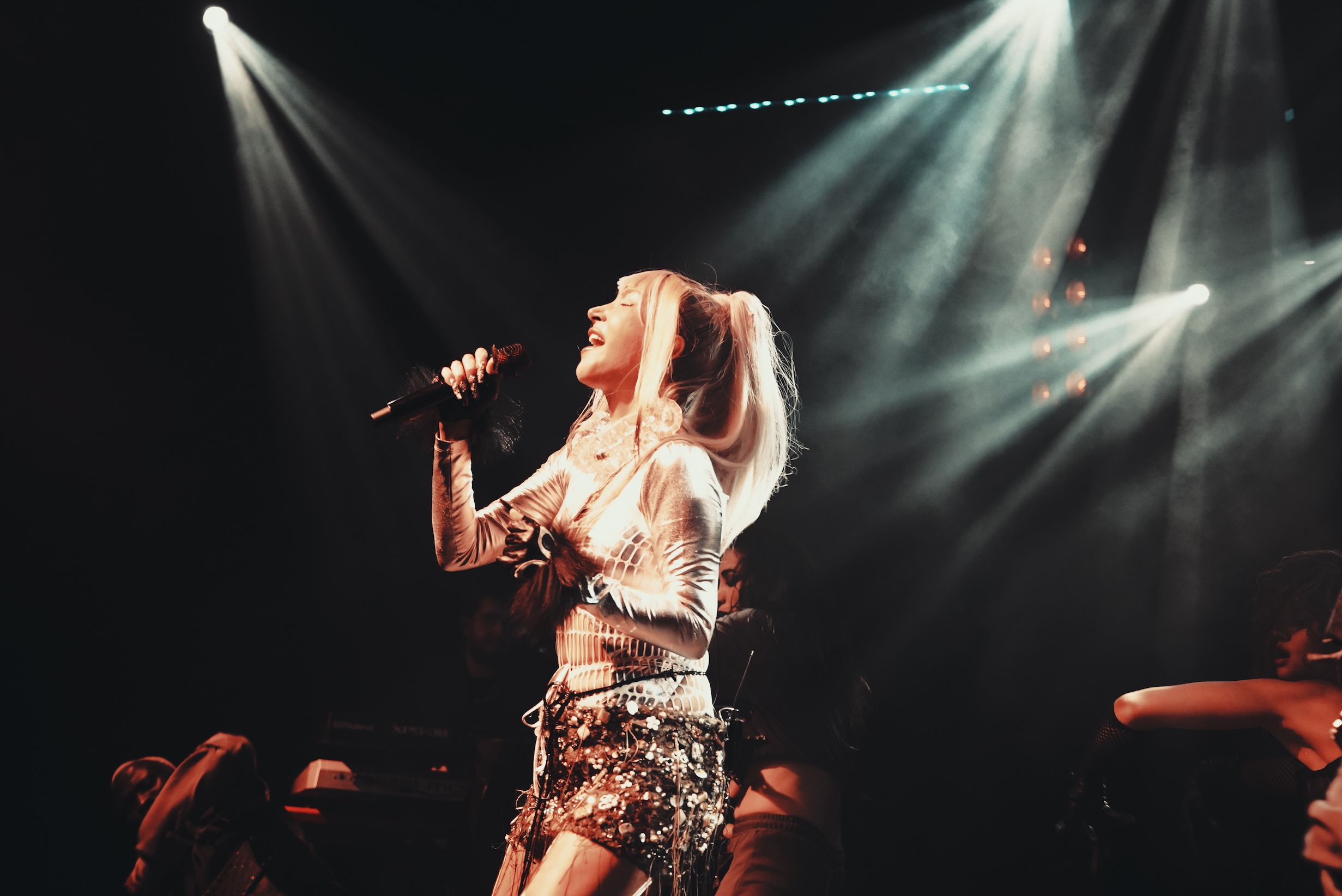 Hande Yener @ JJ Kıyı İstanbul
