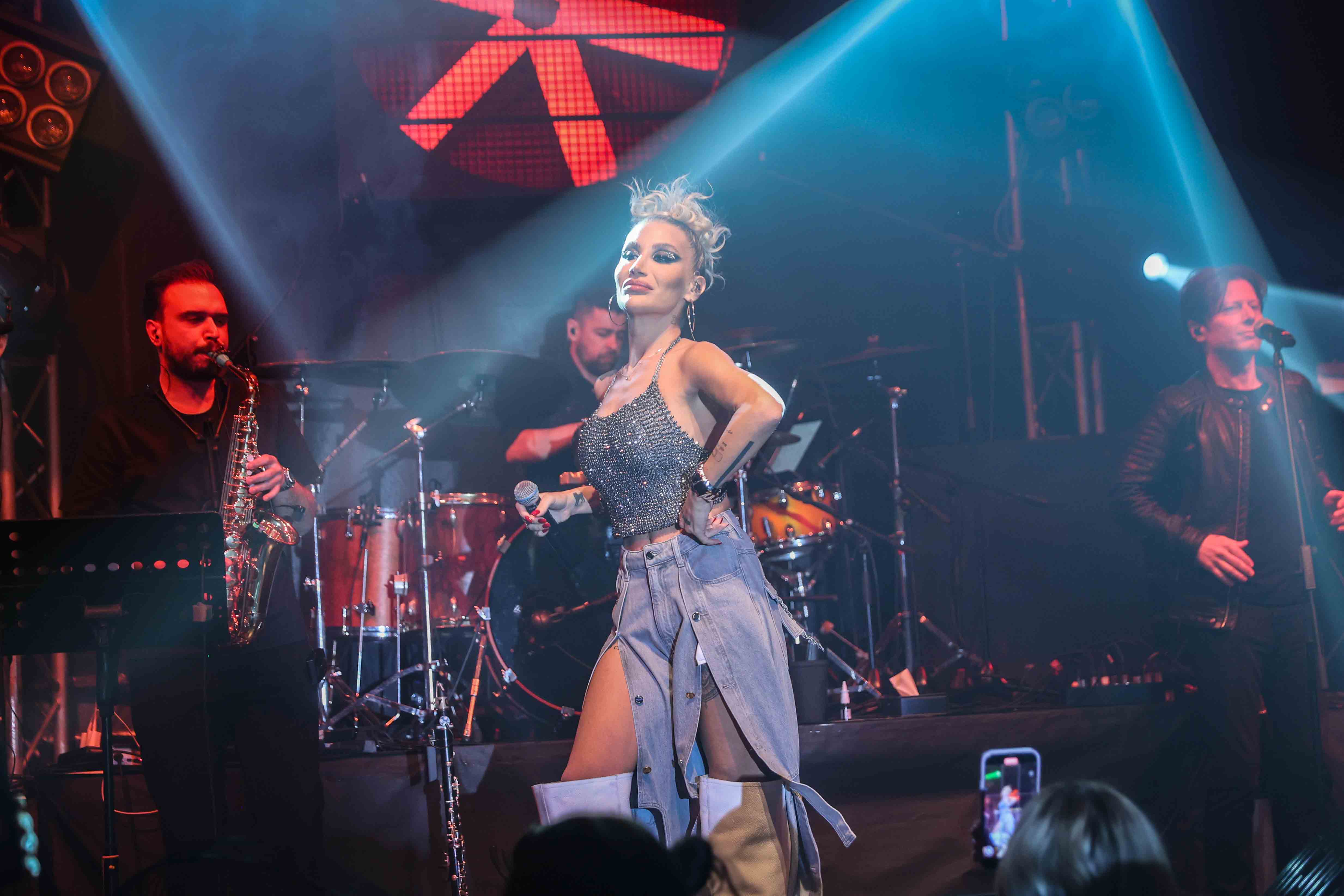 İrem Derici @ JJ Ankara