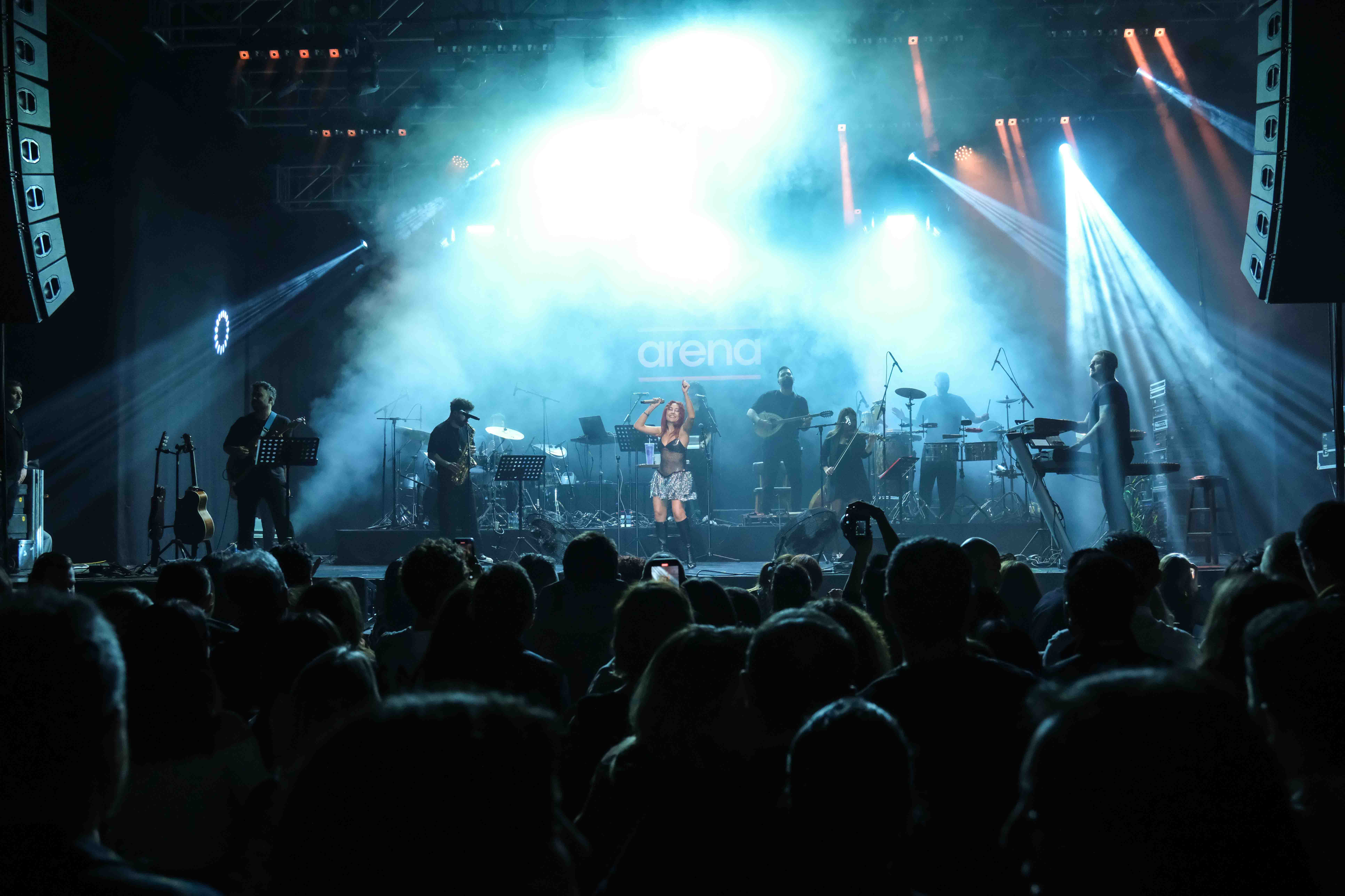 Melek Mosso @ JJ Arena!