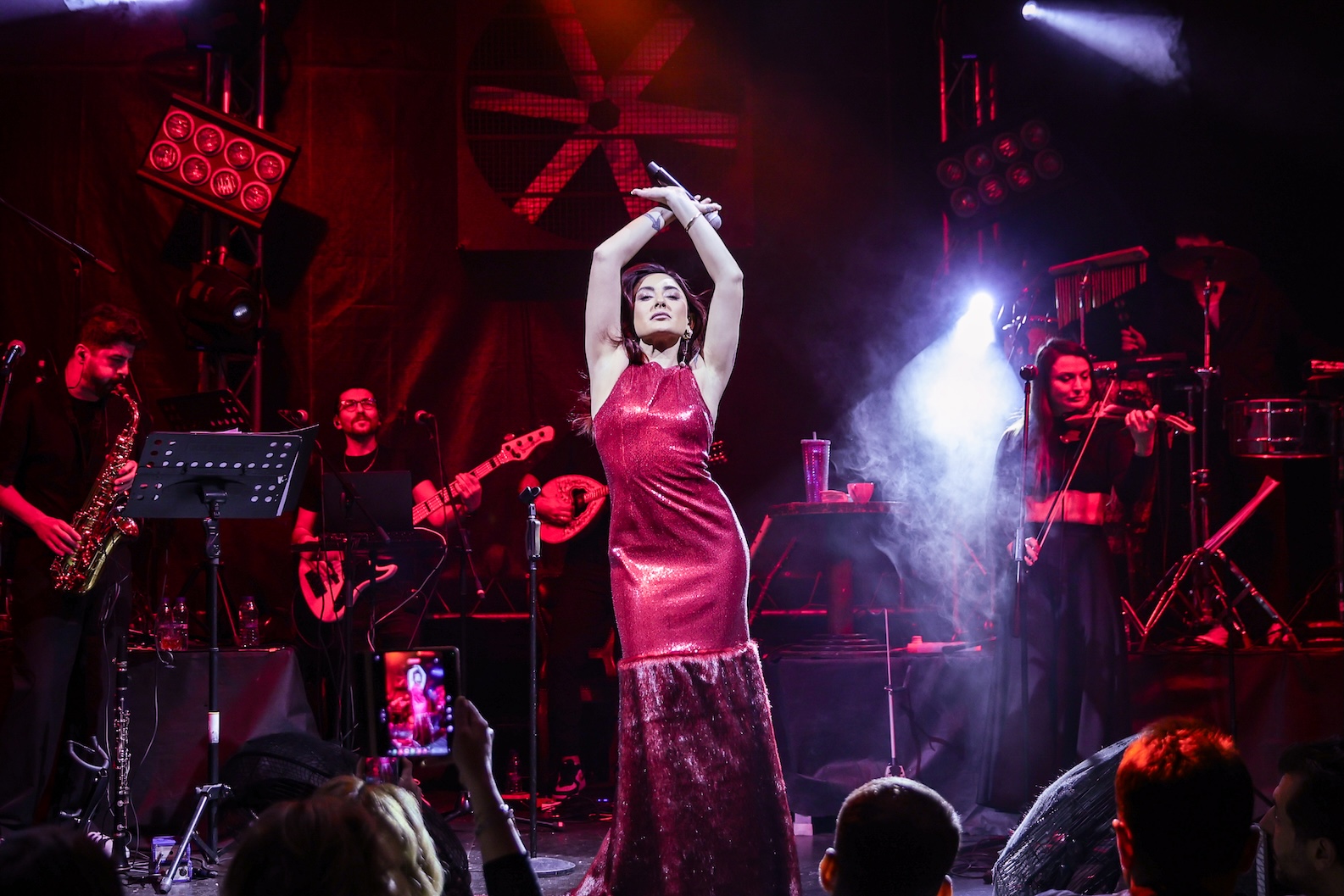 Melek Mosso @ JJ Ankara