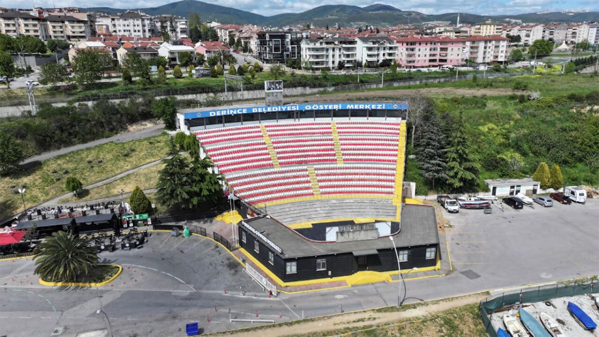 Derince Belediyesi Gösteri Merkezi