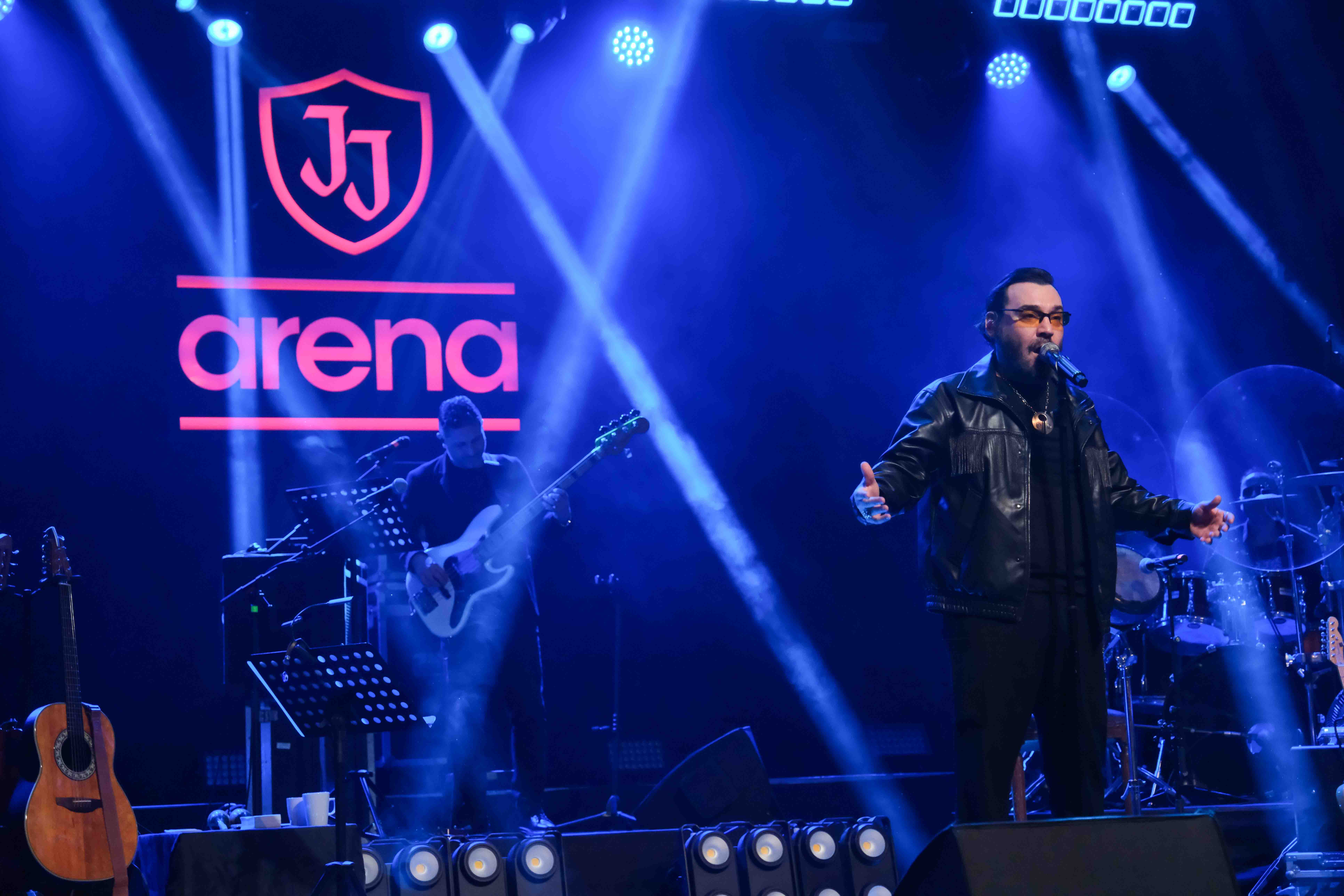 Yaşar @ Arena!
