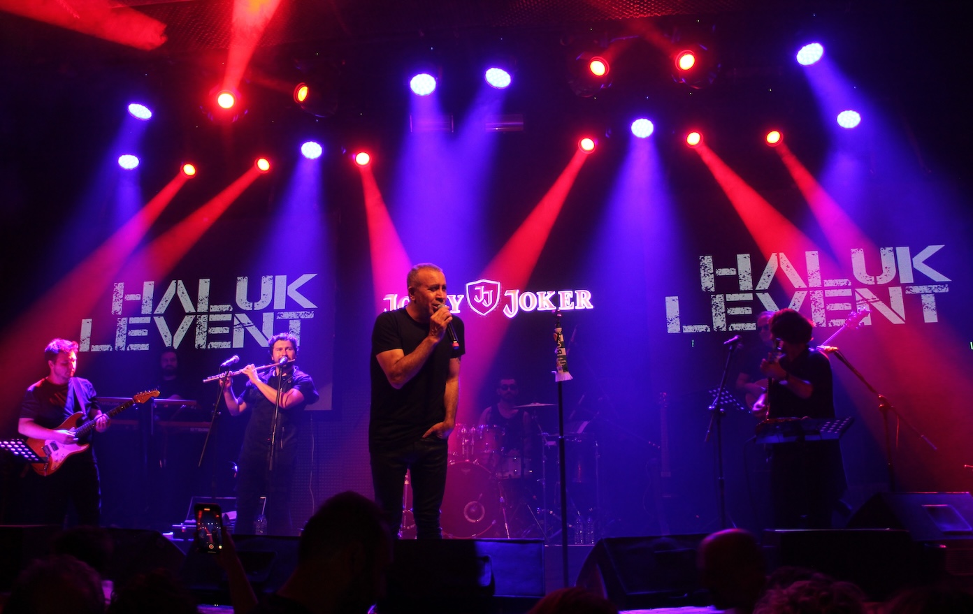 Haluk Levent @ JJ Bursa