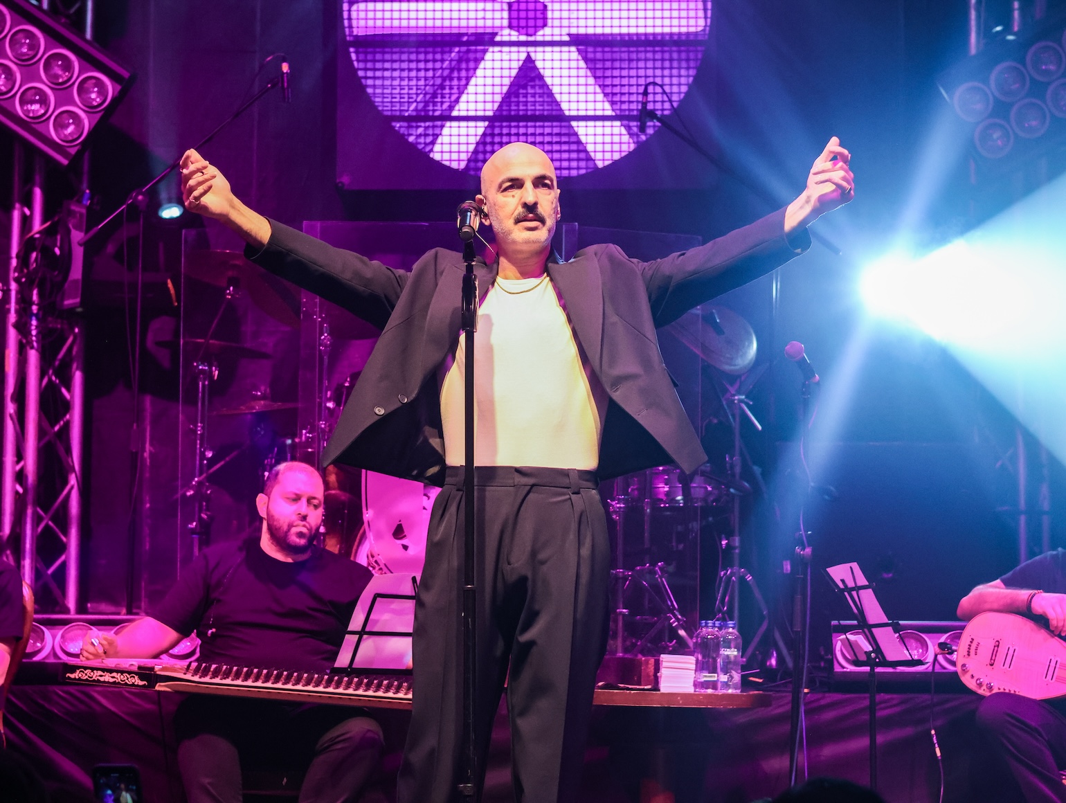 Soner Sarıkabadayı @ JJ Ankara