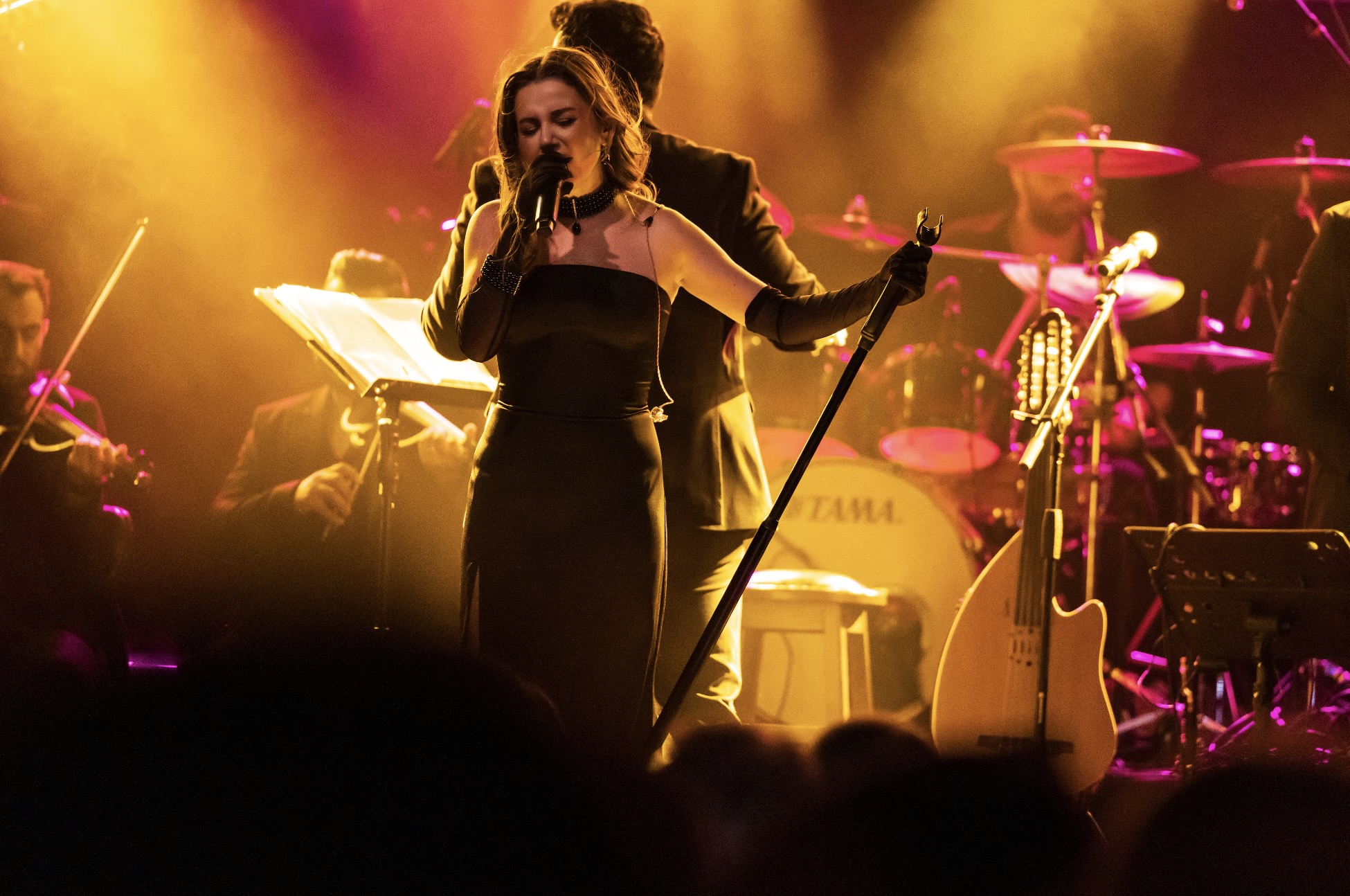 Merve Özbey @ JJ Vadistanbul!