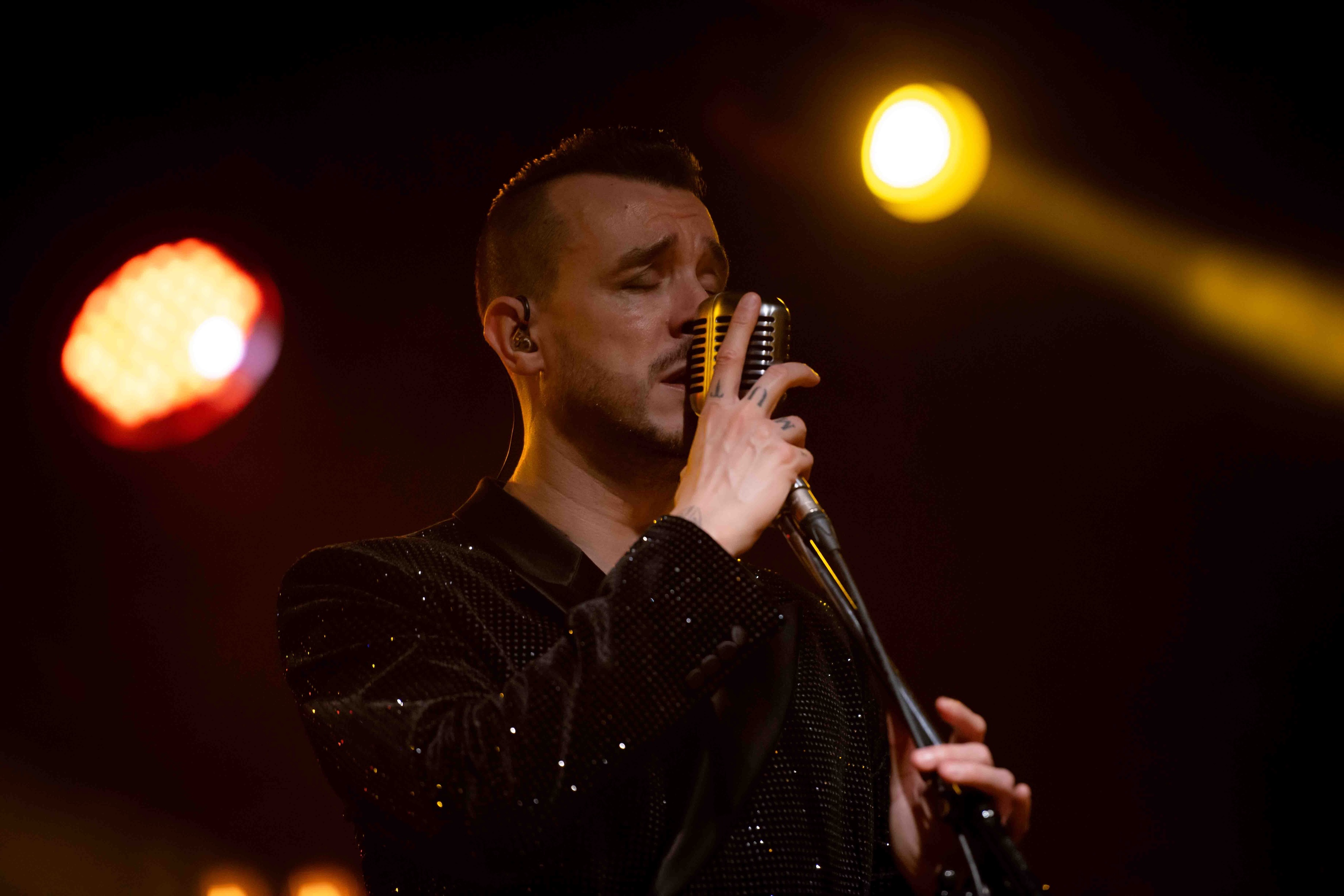 Cem Adrian @ JJ Vadistanbul