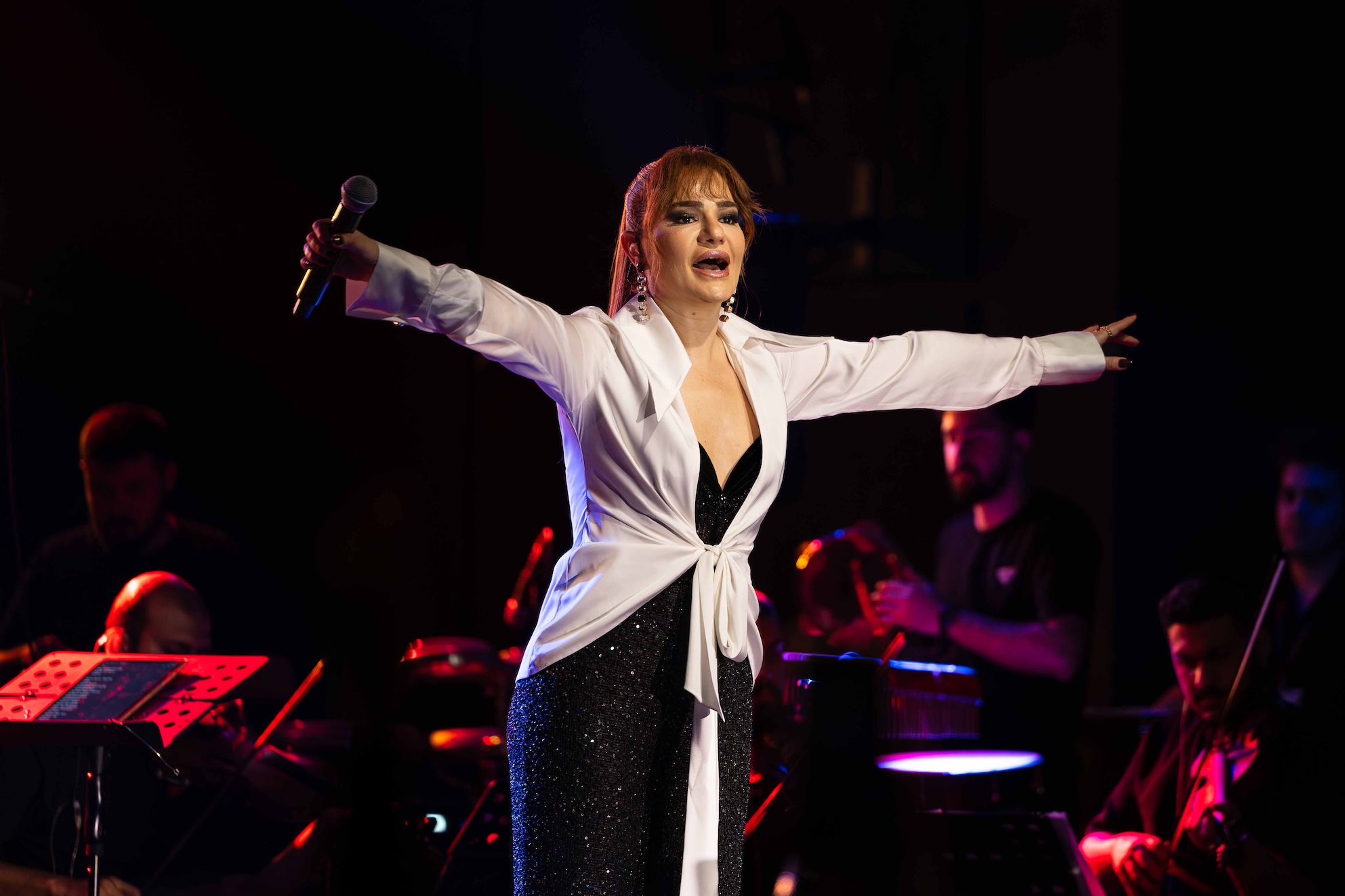 Derya Bedavacı @ JJ Vadistanbul